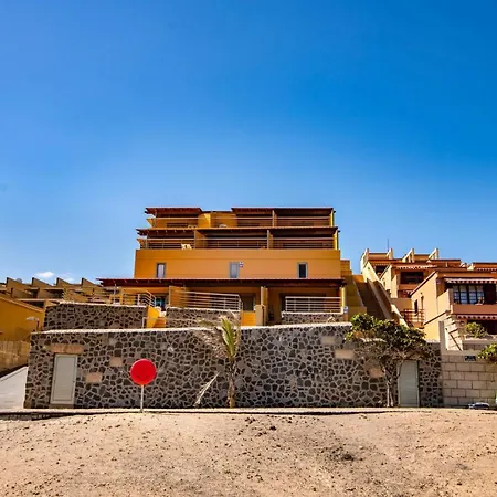 Alquilaencanarias- Medano Spectacular Terrace And Sea Views B Apartment *